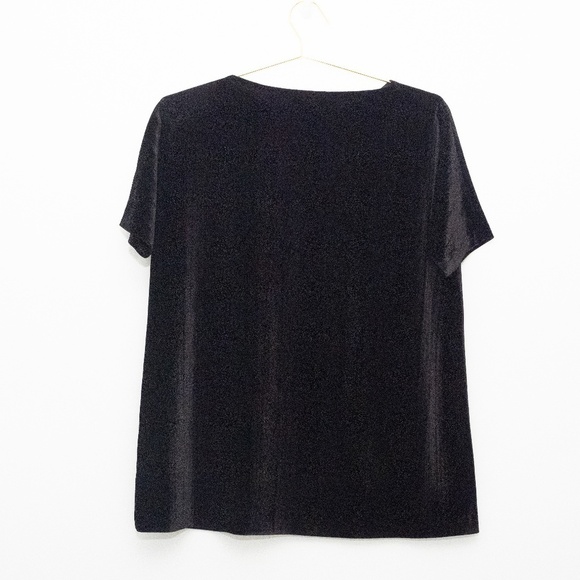 St John. Crushed Velvet Top - Picture 3 of 6